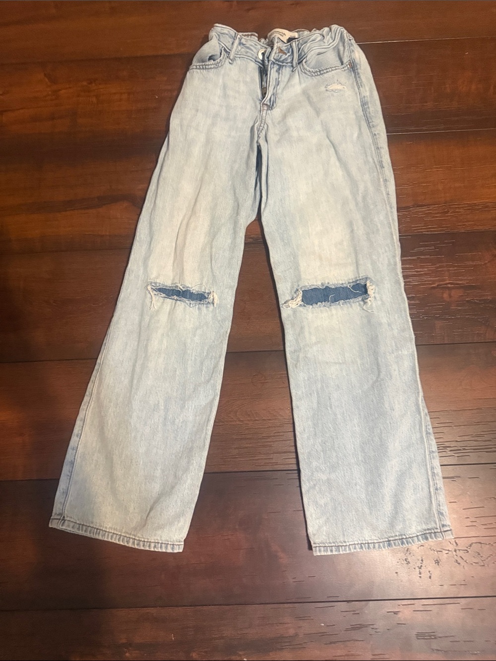 Abercrombie & Fitch Light Blue Distressed girls Kids Jeans